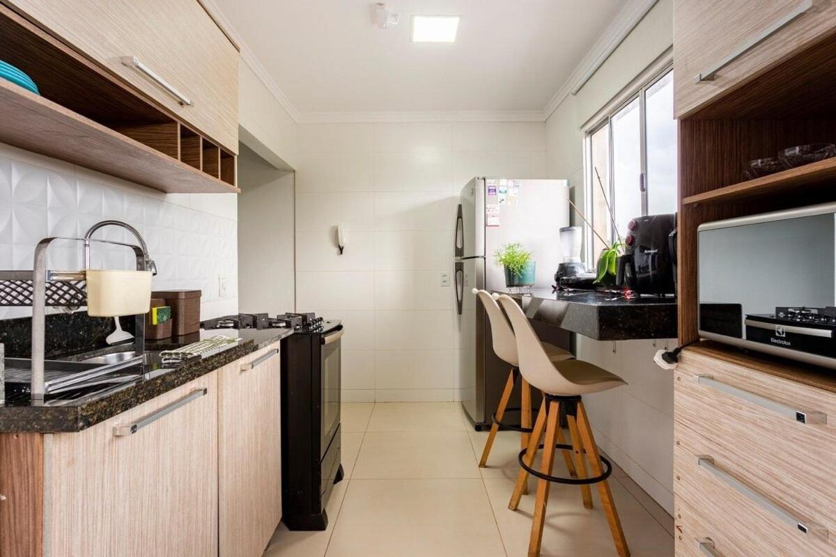 Ap 85M2 , 2Qts Com Suite , Estacionamento, Cozinha Completa , Wi-Fi 500Mb , Jr Catito Brasília Exteriér fotografie