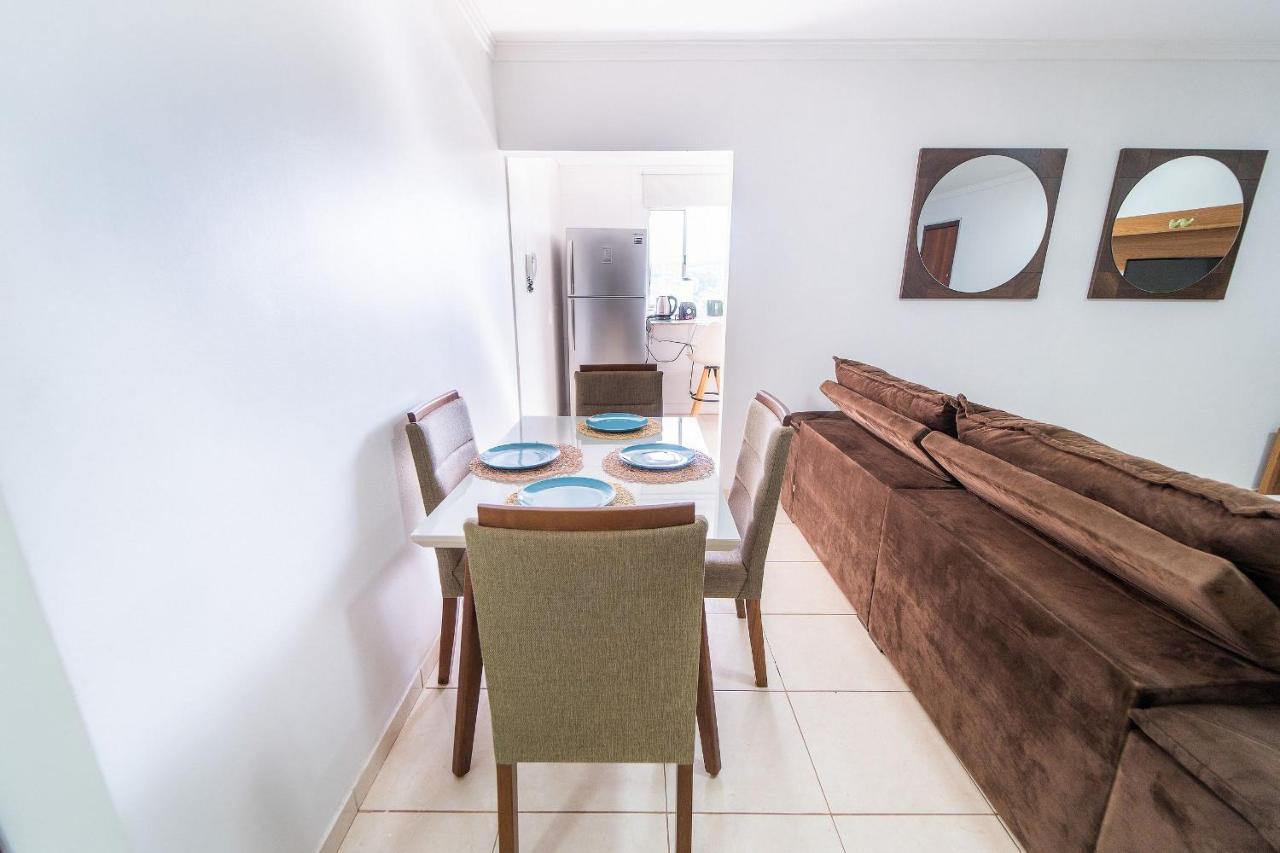 Ap 85M2 , 2Qts Com Suite , Estacionamento, Cozinha Completa , Wi-Fi 500Mb , Jr Catito Brasília Exteriér fotografie